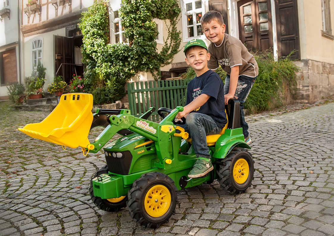 rolly toys rollyFarmtrac John Deere 7930 mit Ladegerät/Pneumatik/Bremse