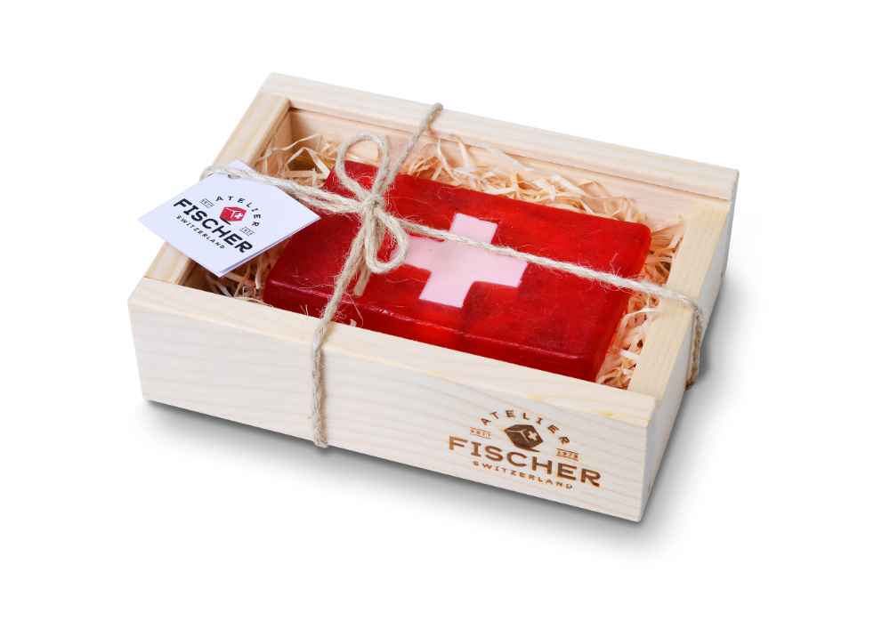 Atelier Fischer Seife gross mit Schweizerkreuz