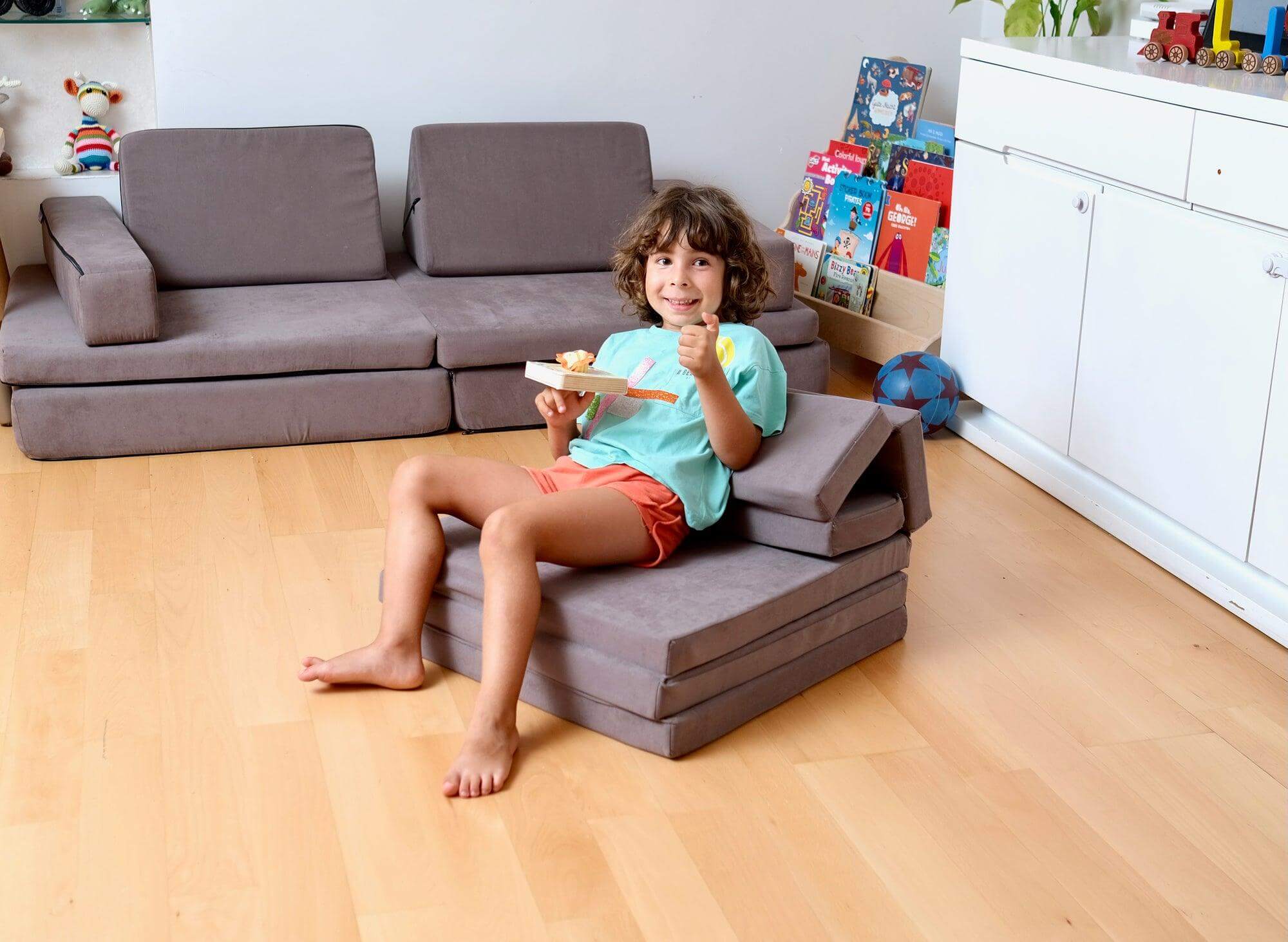 kidodido kidodido Verwandelbare Spielmatte und Couch für Kinder