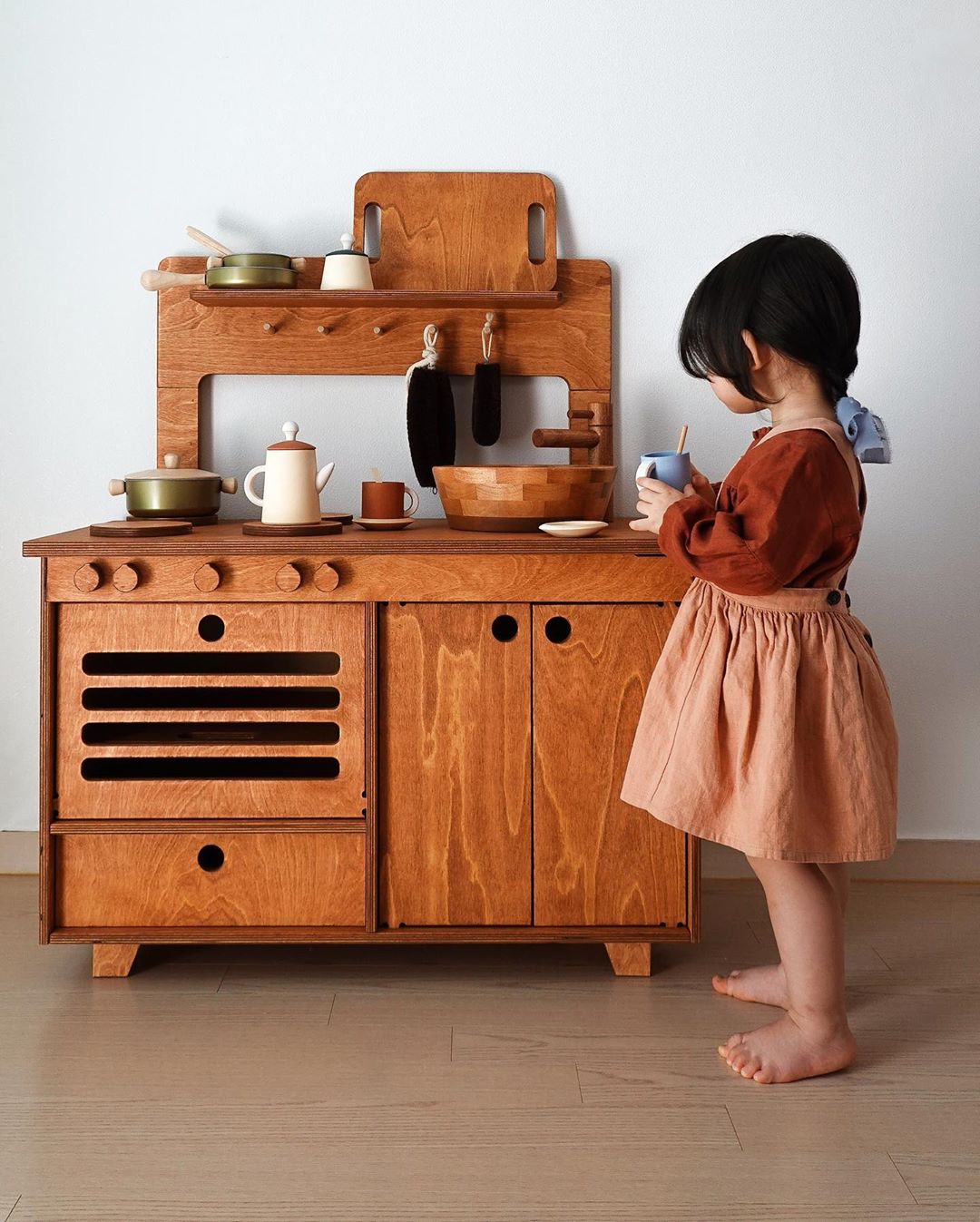 Midmini Kinderküche - Montessori Spielküche zum Kochen und Spielen