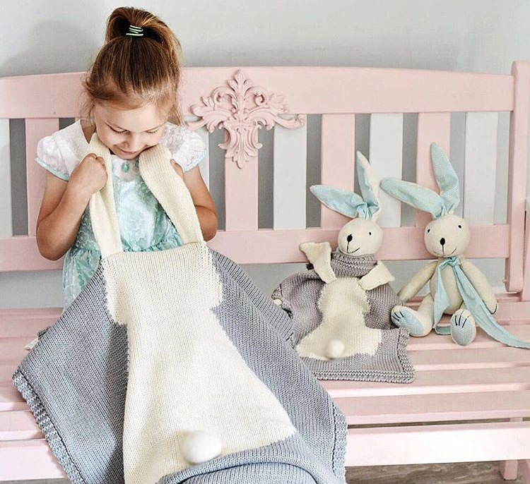 Annie & Charles Hasen Babydecke | Weiche Decke für Babys | Swaddling & Receiving Blankets