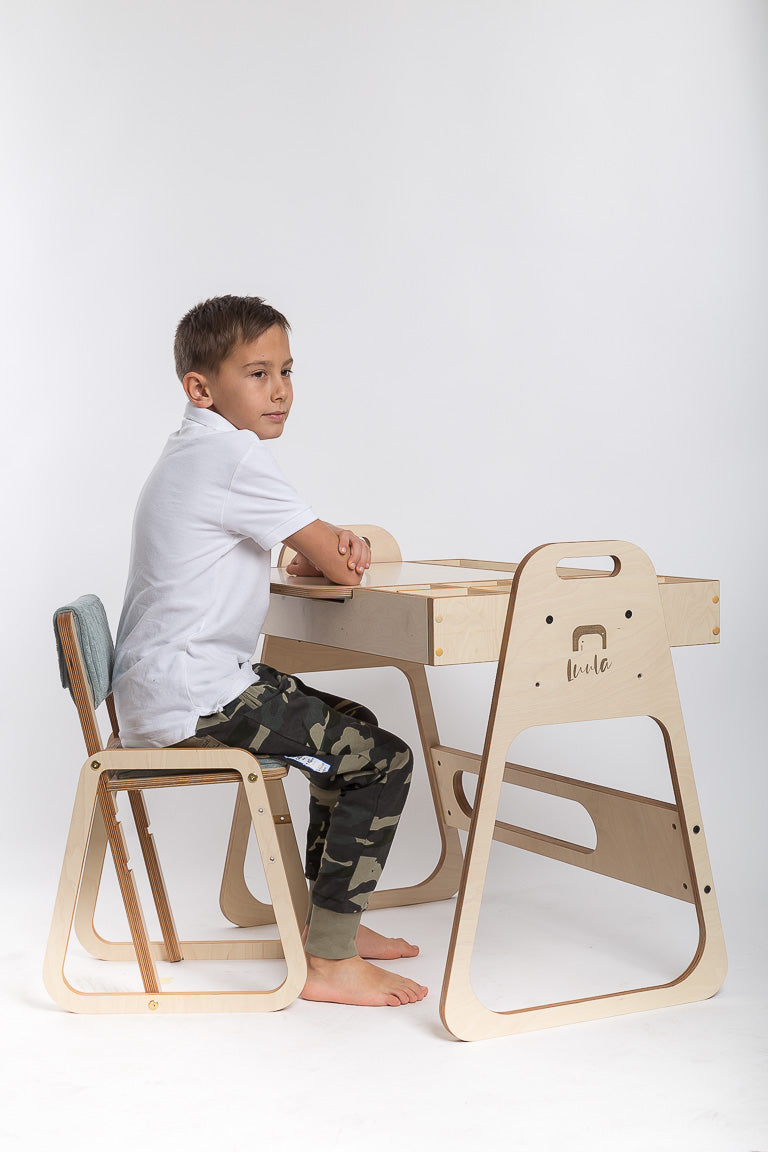 LuuLa Verstellbarer Kinder Kunsttisch und Stuhl Set Julle