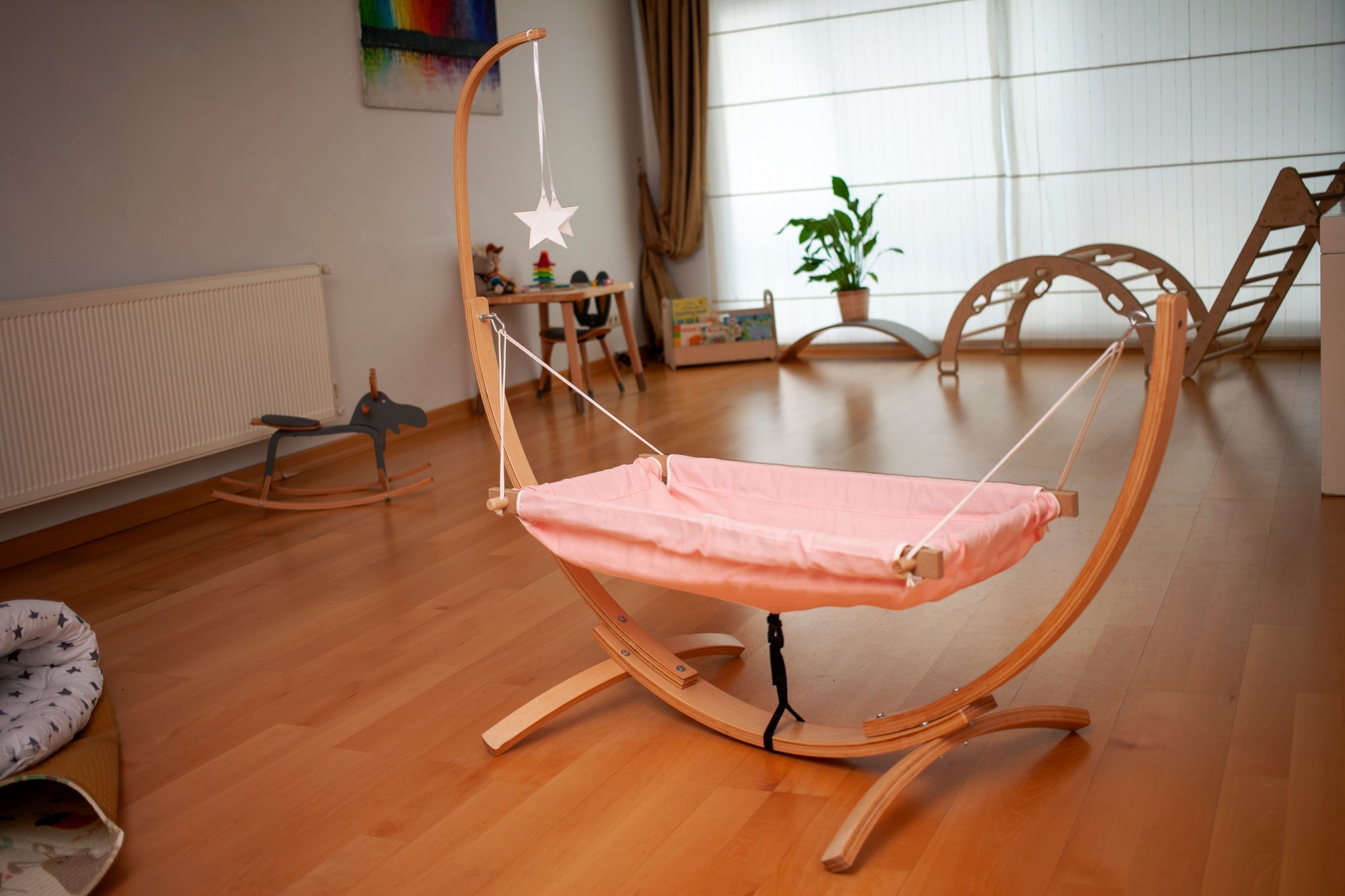 kidodido Holz Schaukel für Kleinkinder, Montessori Betten - Aktivitätsspielzeug.