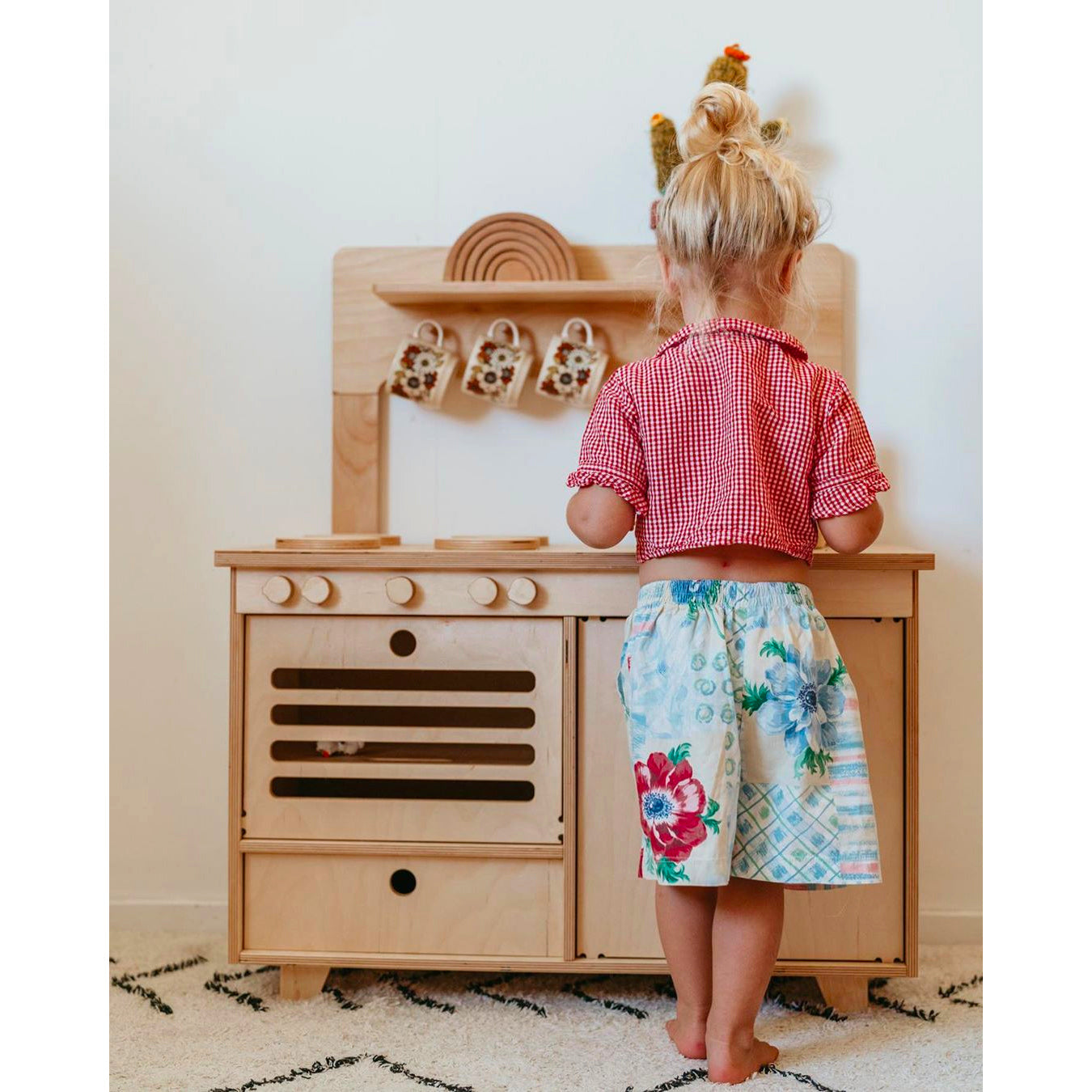 Midmini Montessori Küche für Kinder - Holzspielzeug für Aktivitäten von Babys, damit sie ihre Kreativität ausleben können