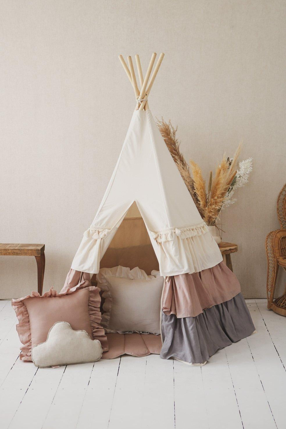moimili „Powder Frills“ Tipi-Zelt mit Rüschen für eine gemütliche und stilvolle Atmosphäre